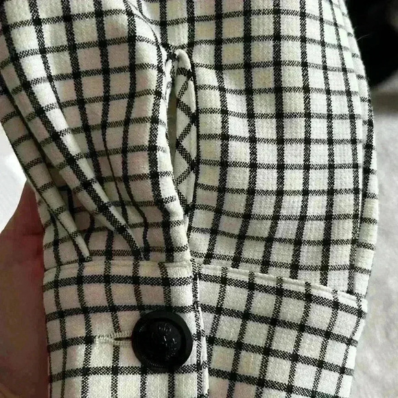 Cabi Jacket Stand Up Collar Off Center Button Front Pockets Blk Wht Ck - Picture 9 of 11